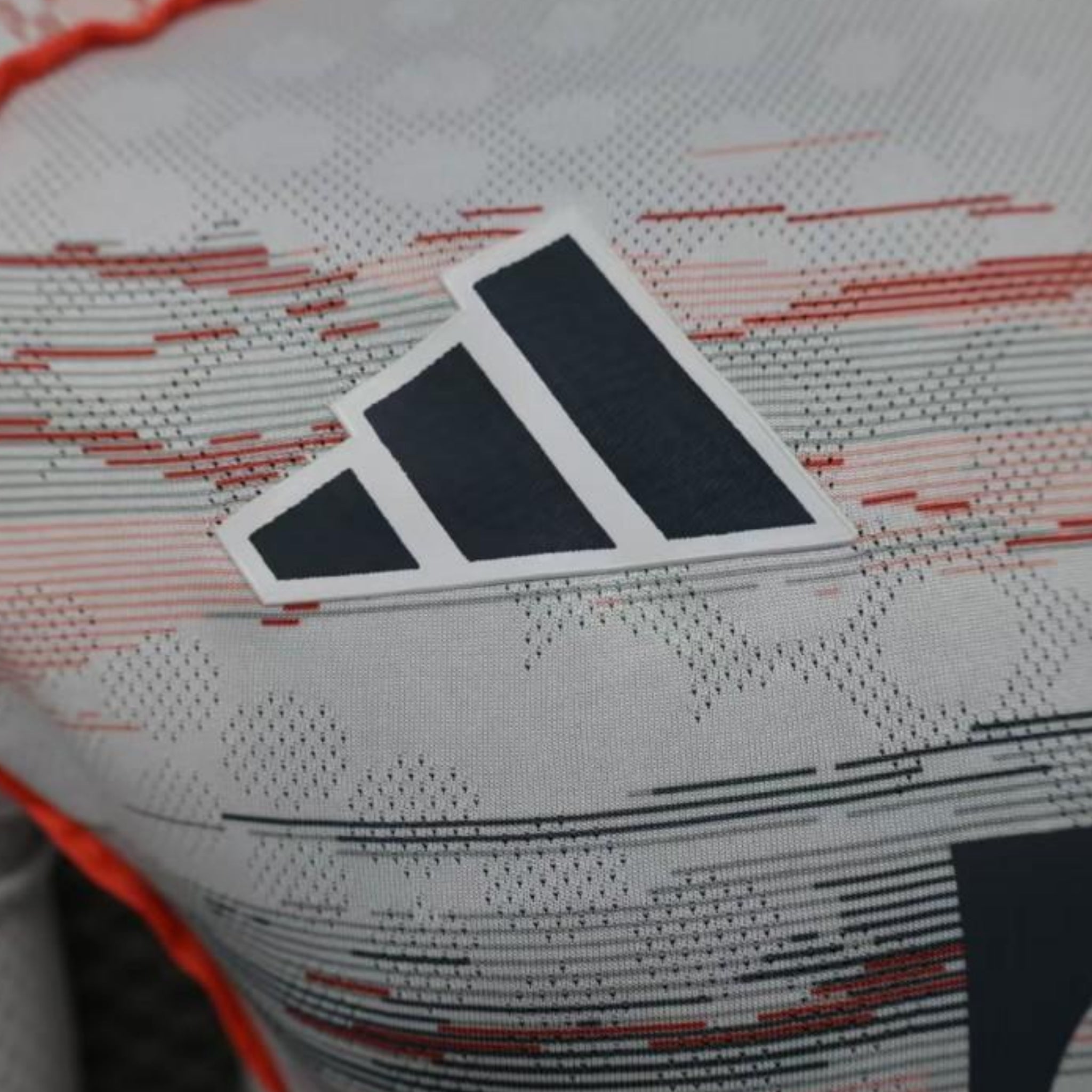 Bayern Munique Alternativa 25/26 - Manga Comprida - Versão Jogador