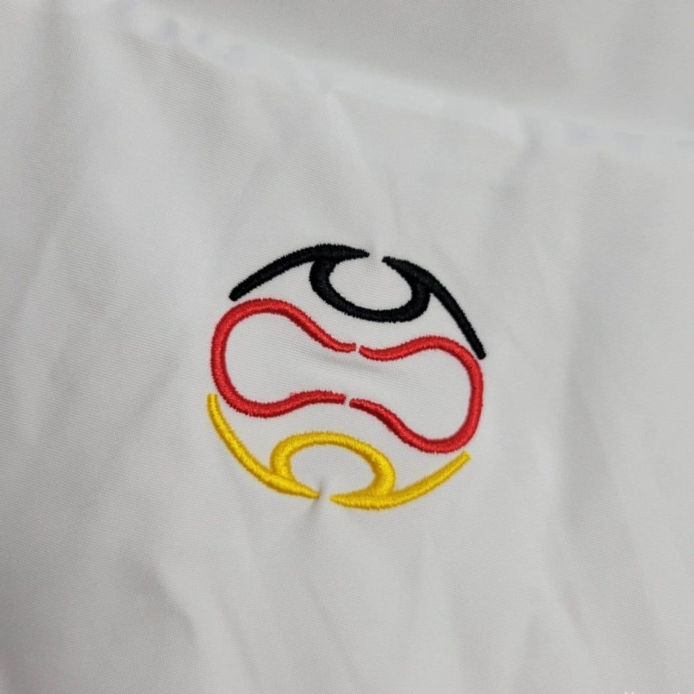 Corta-Vento - Alemanha 25/26