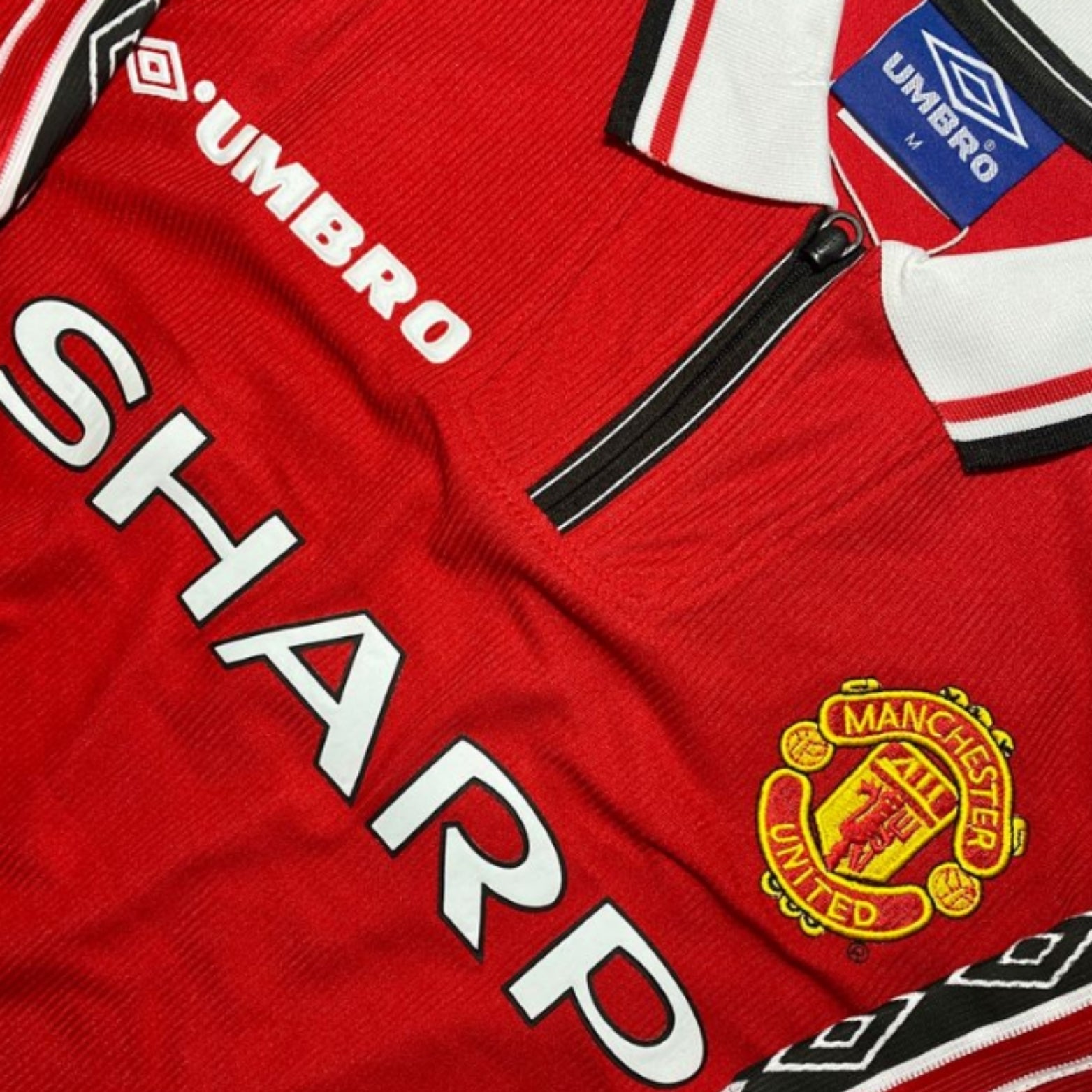 Manchester United Principal 98/99 - Manga Comprida