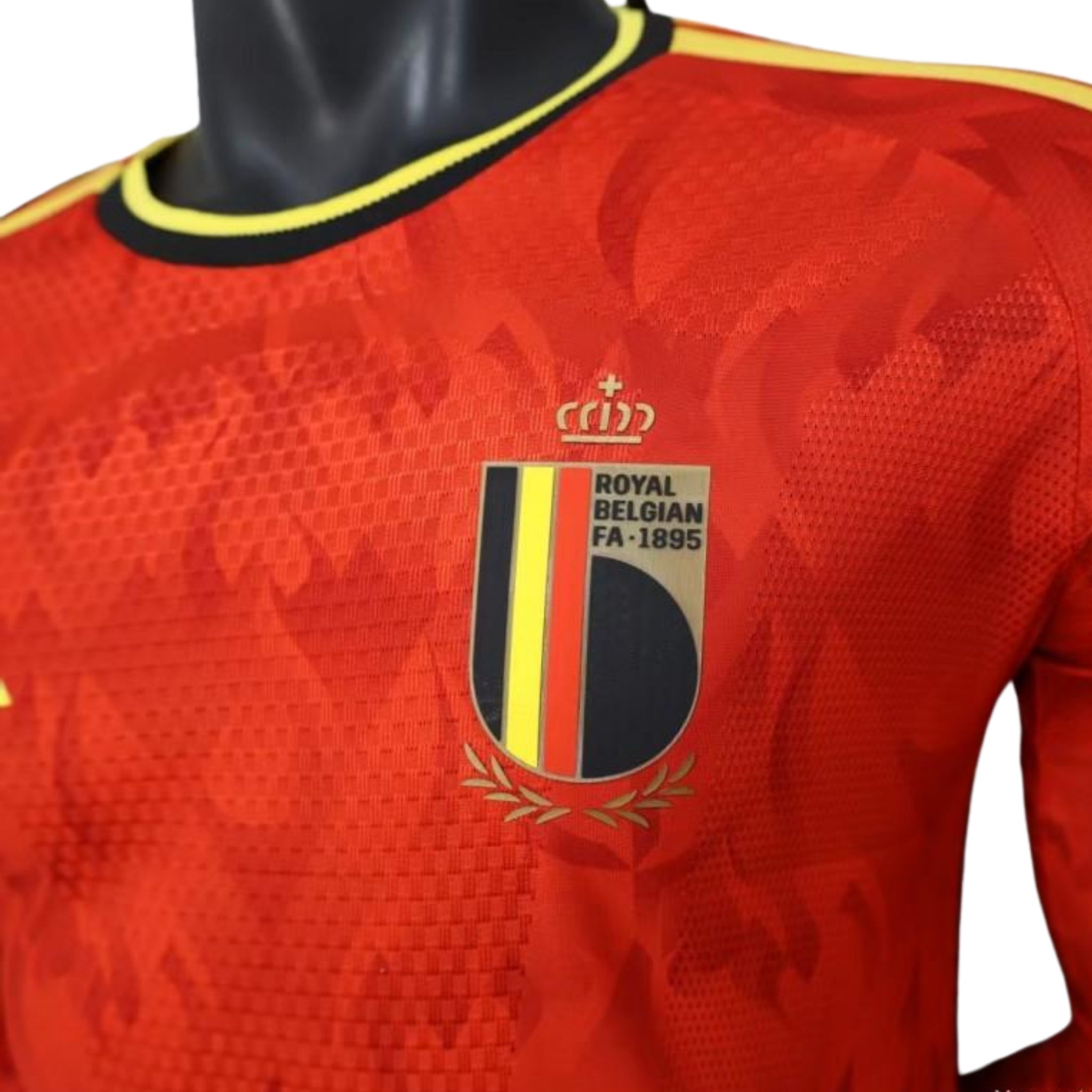 Bélgica Principal 26/27 - Manga Comprida - Mundial 2026 - Versão Jogador