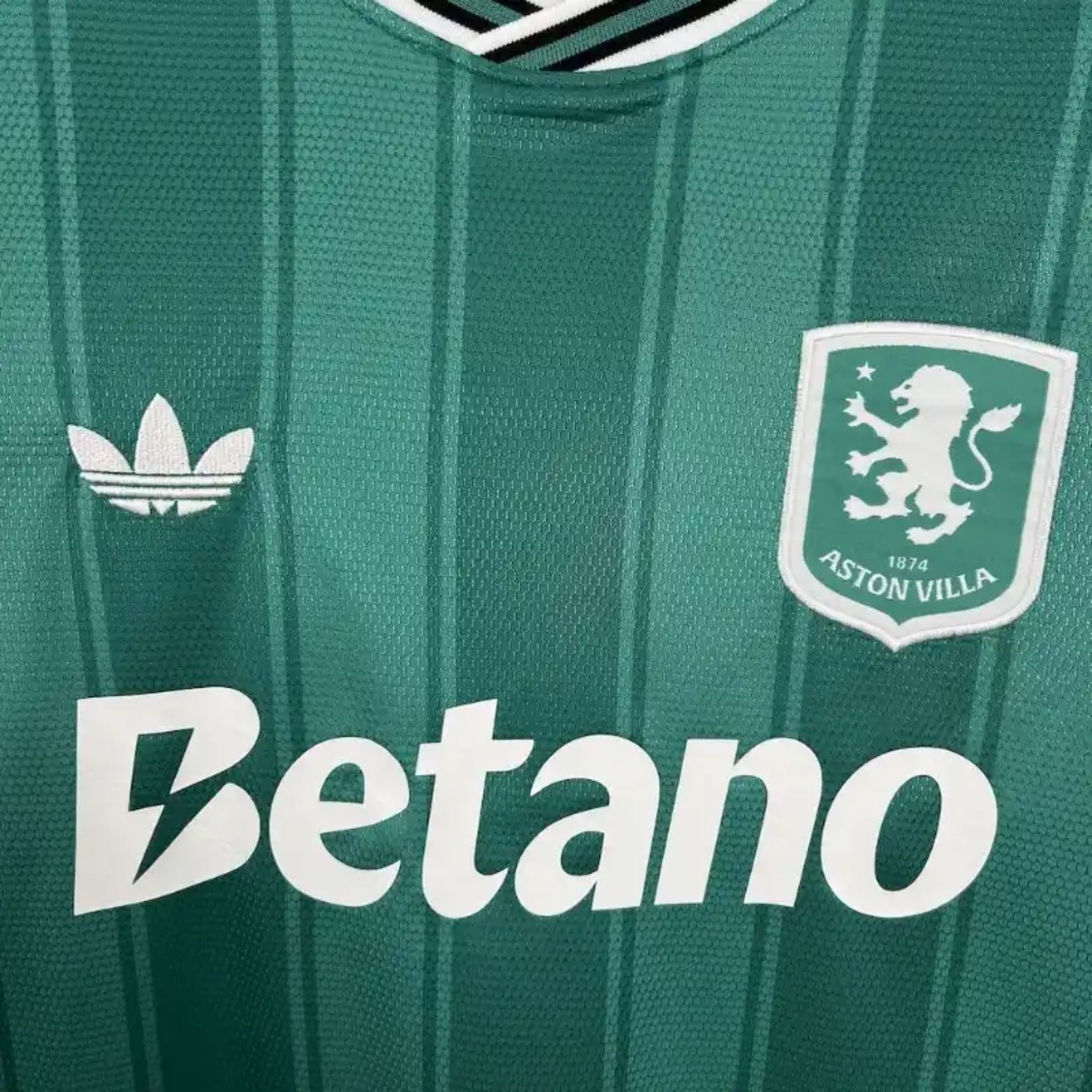 Aston Villa Edição Especial 24/25